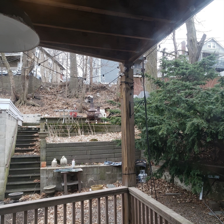 38 Hillside St, Mission Hill