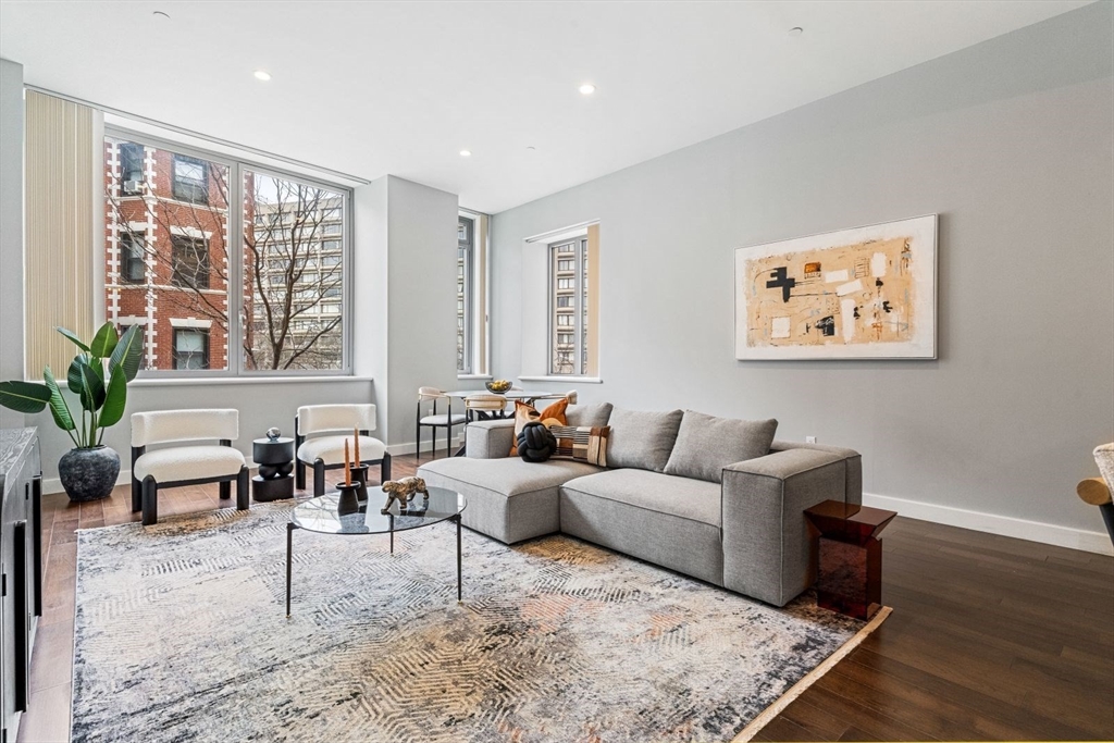 43 Westland Ave, Back Bay