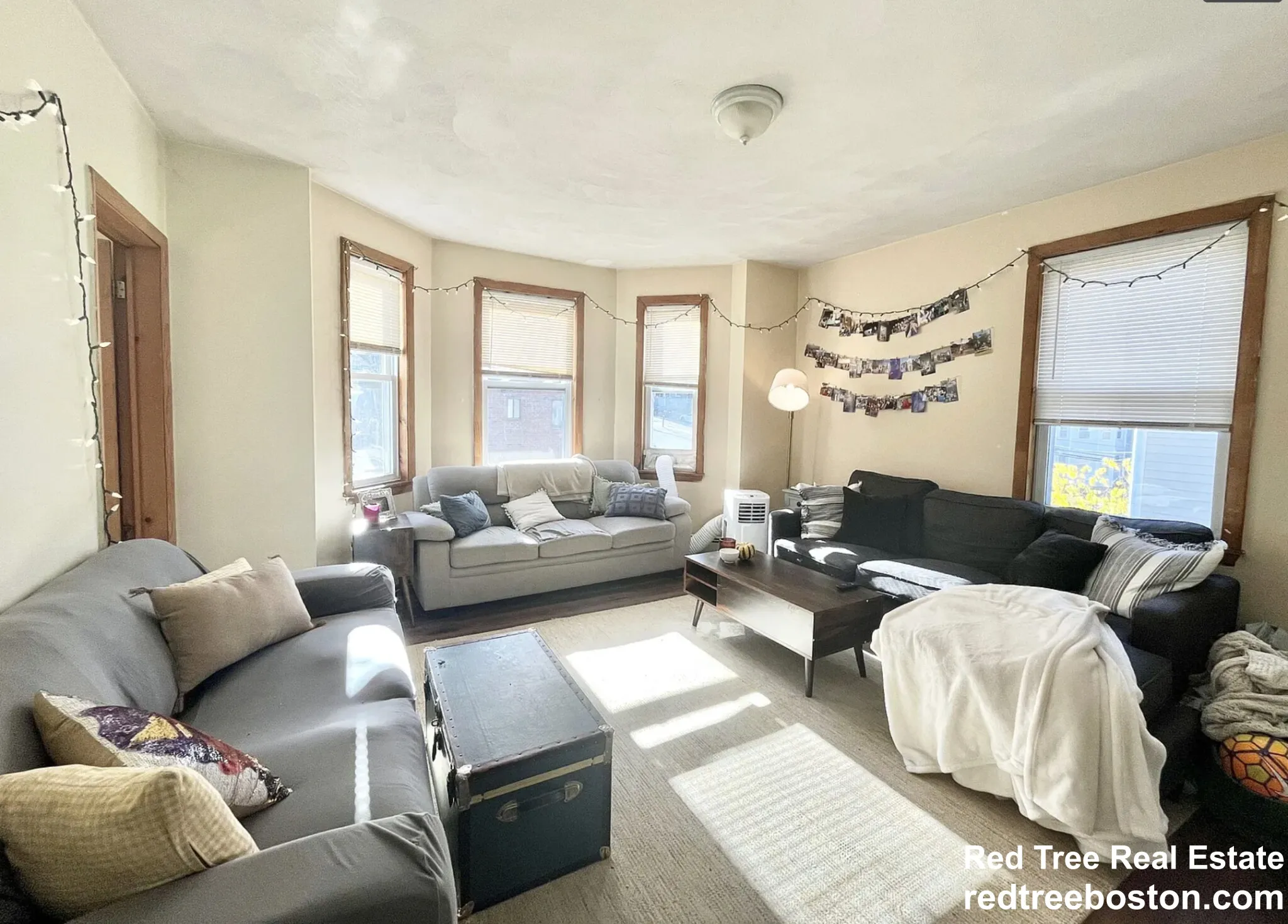 203 Hillside St, Mission Hill