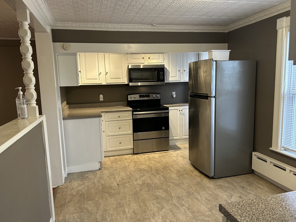 500 Pleasant St, Holyoke