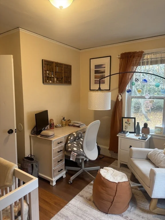 29 Brewster St, Medford