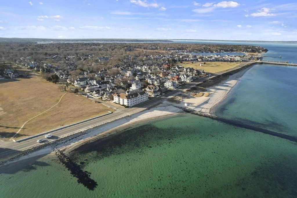 9 Tuckernuck Ave, Oak Bluffs