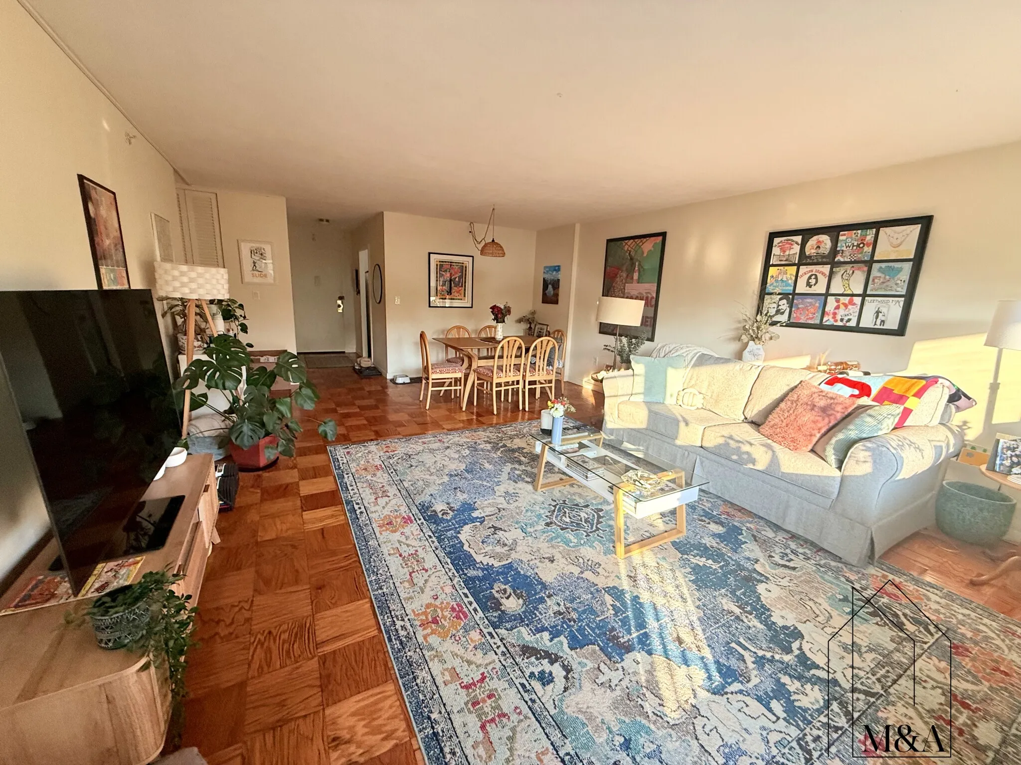 101 Monmouth St, Longwood