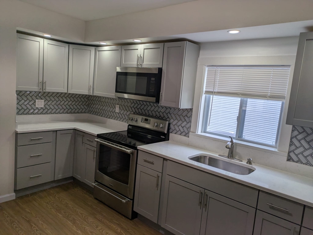 165 Grove St, Haverhill