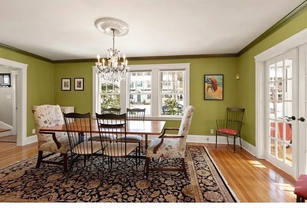 10 Dexter Rd, Lexington