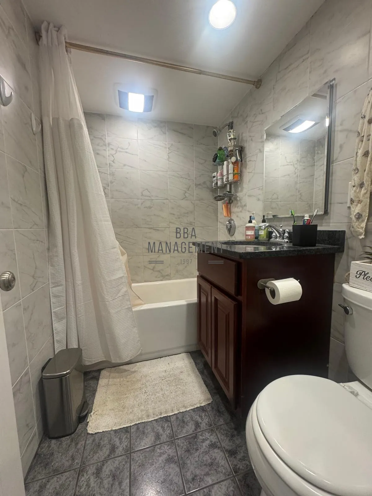 98 Strathmore Rd, Brighton