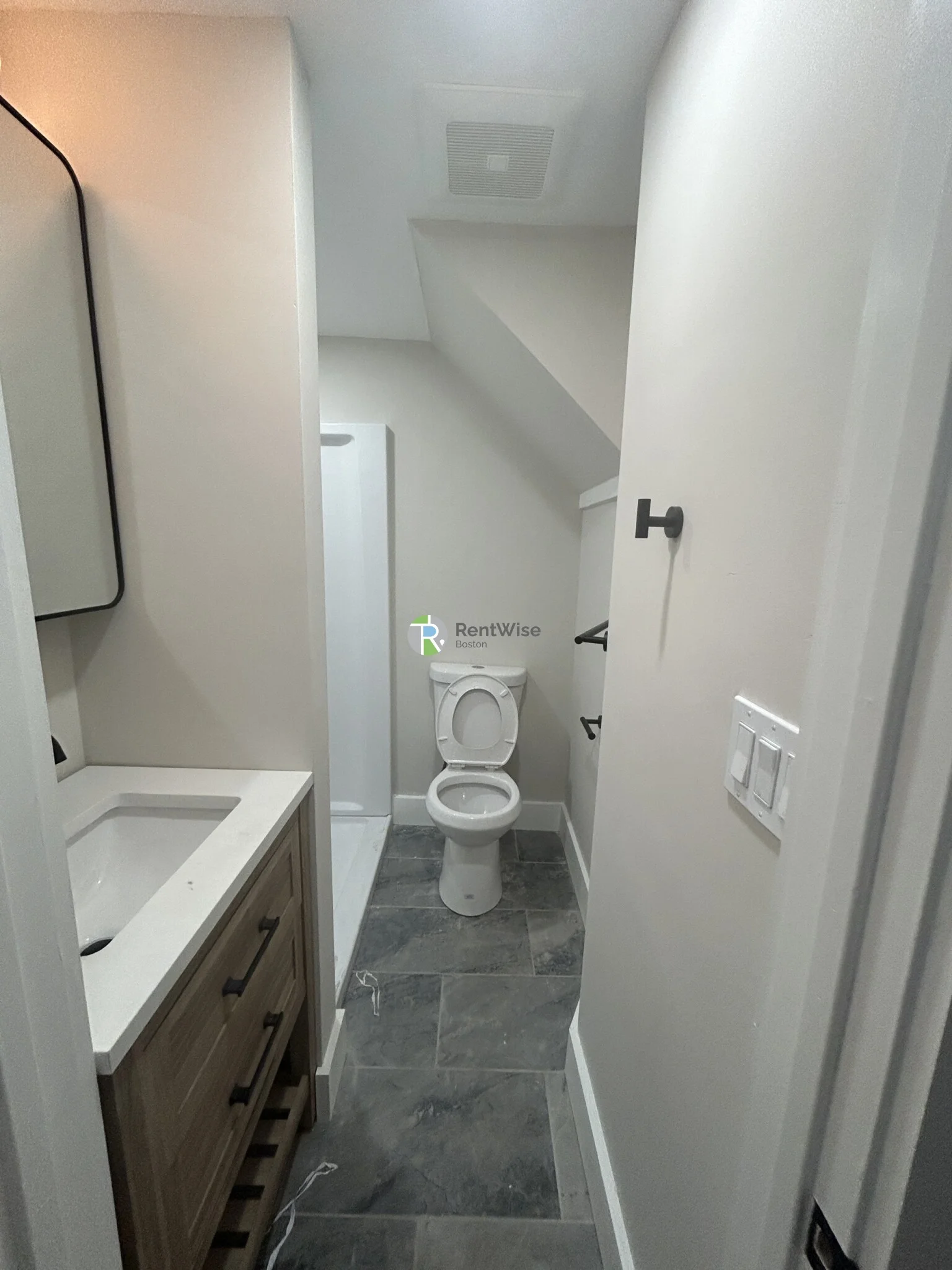 17 M St, South Boston