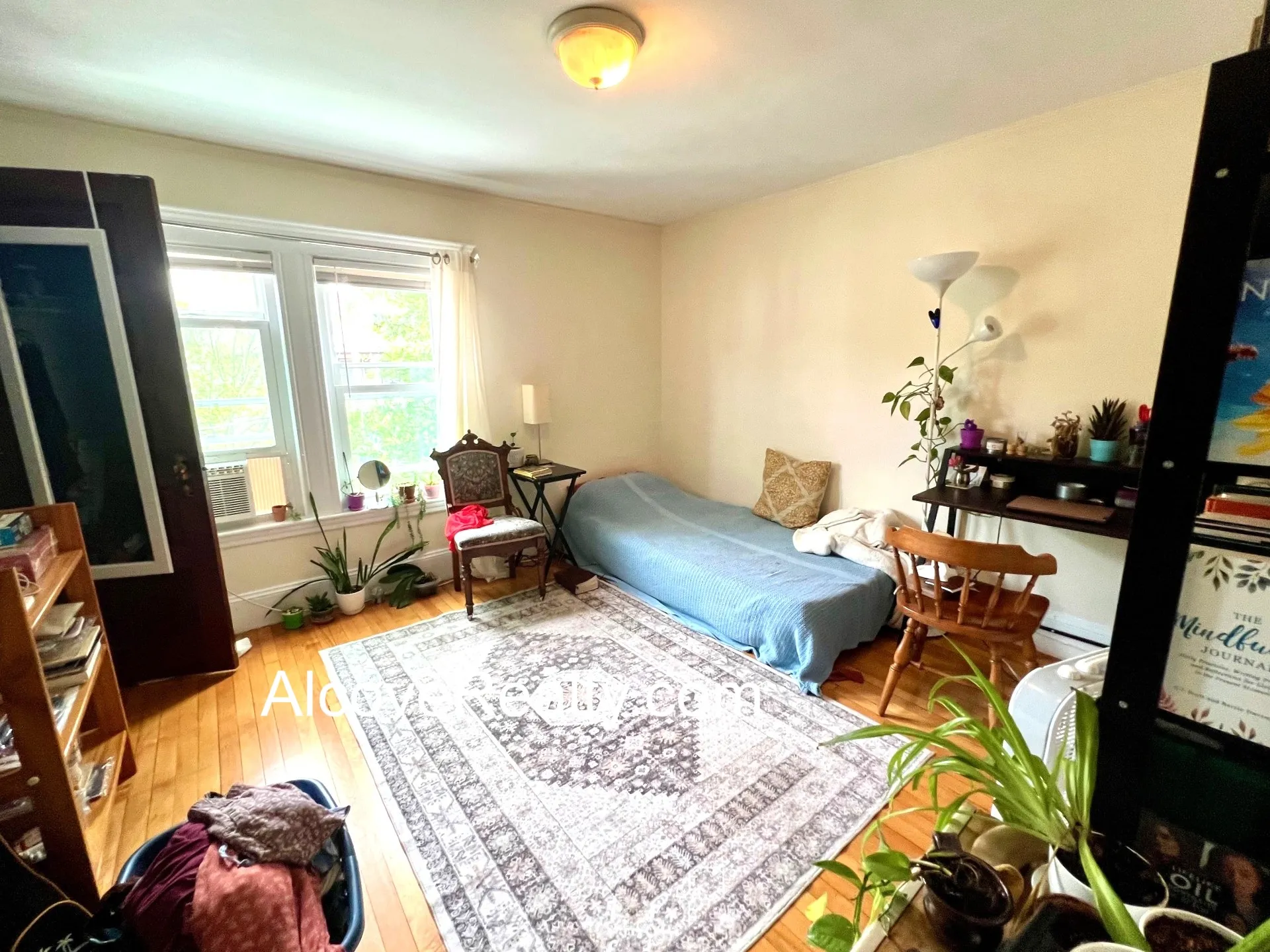 190 North St, West Somerville