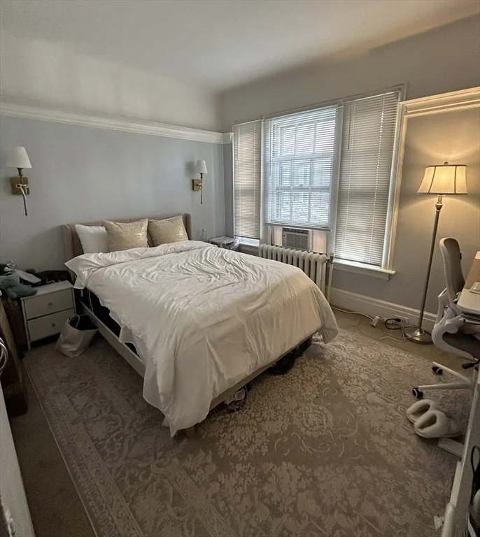 1572 Massachusetts Ave, Harvard Square