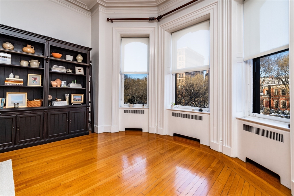 46 Commonwealth Ave, Back Bay