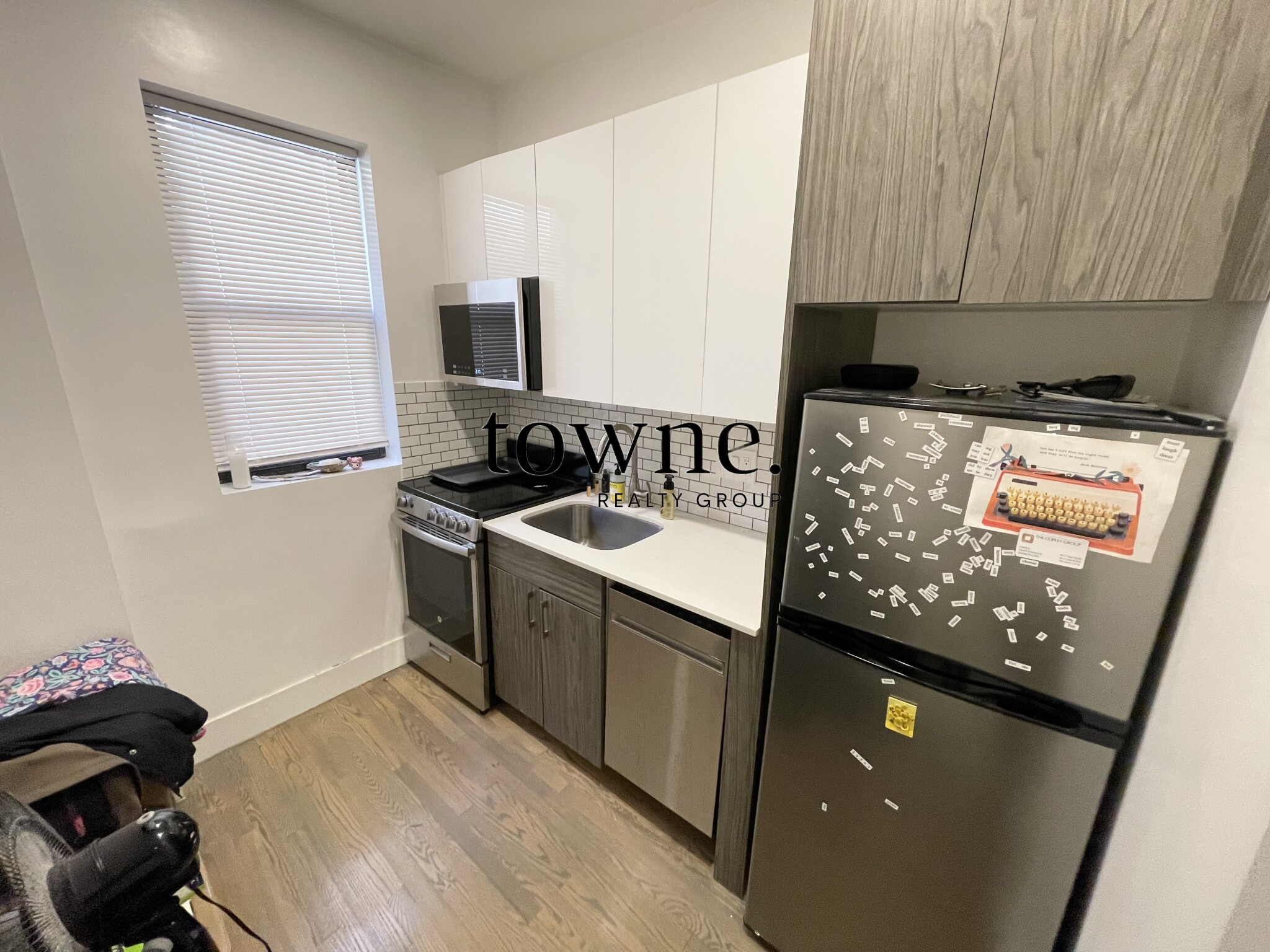 19 Peterborough St, Fenway