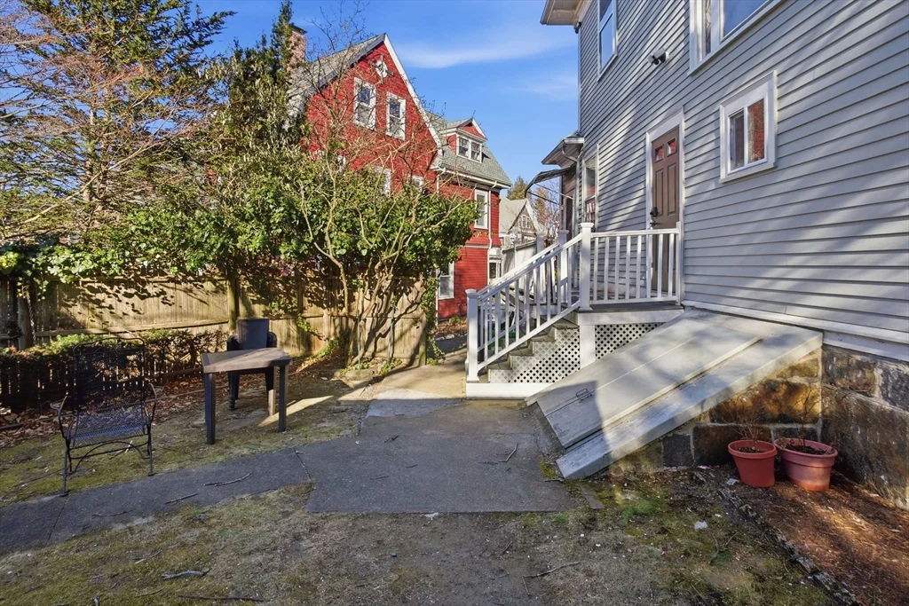 23 Olmstead, Jamaica Plain