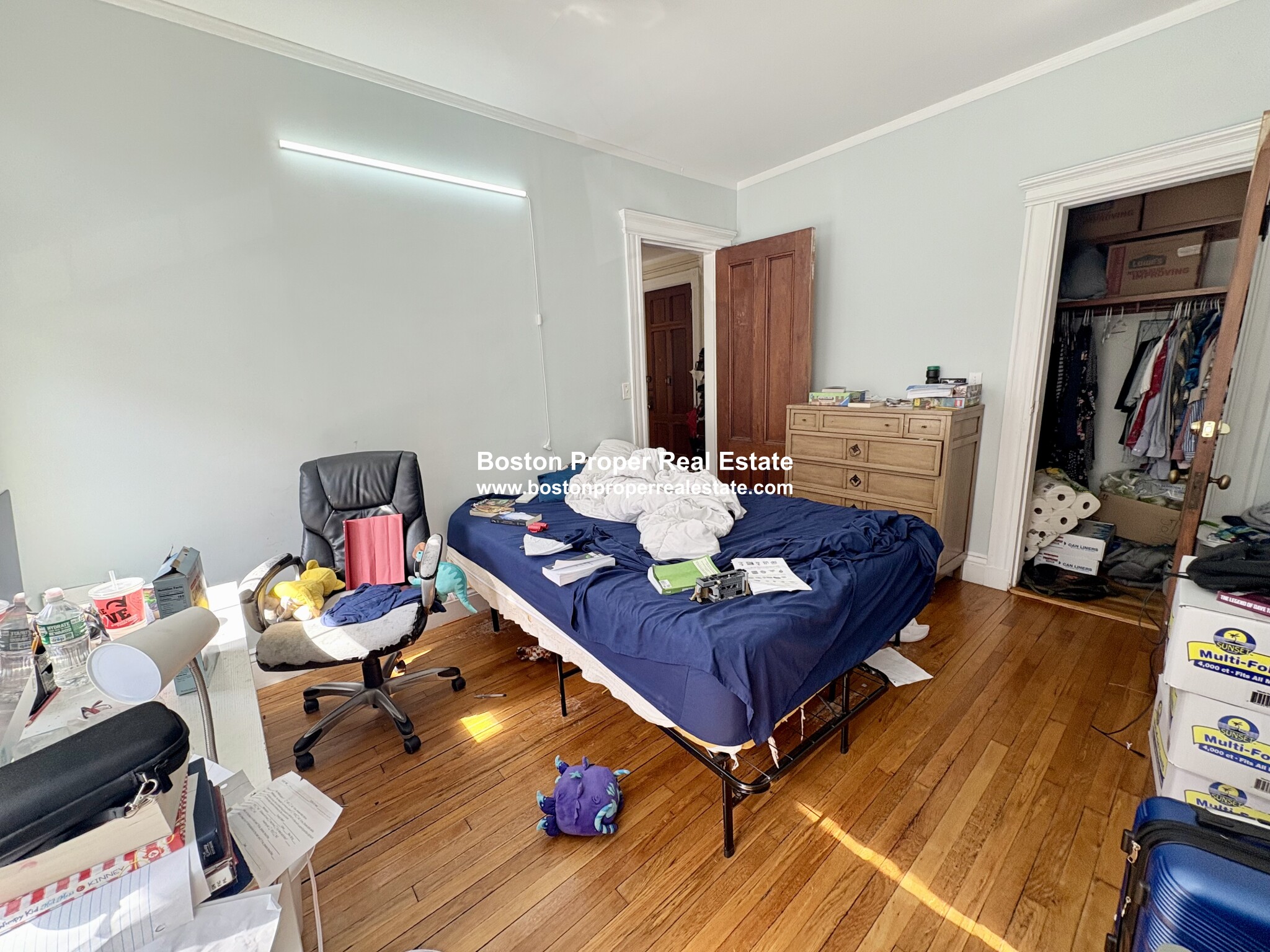 282 Newbury St, Back Bay