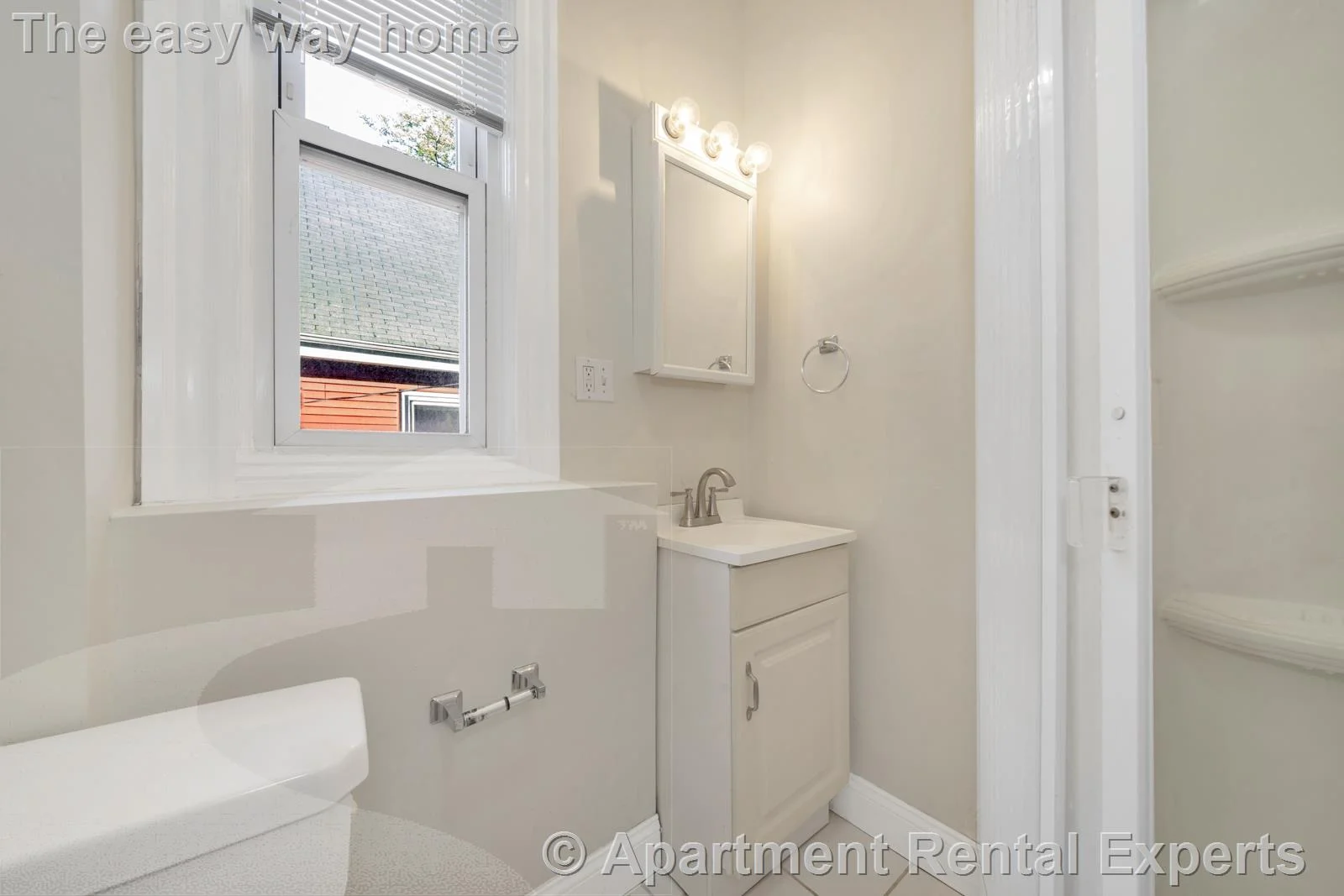 5 Murdock Ter, Brighton