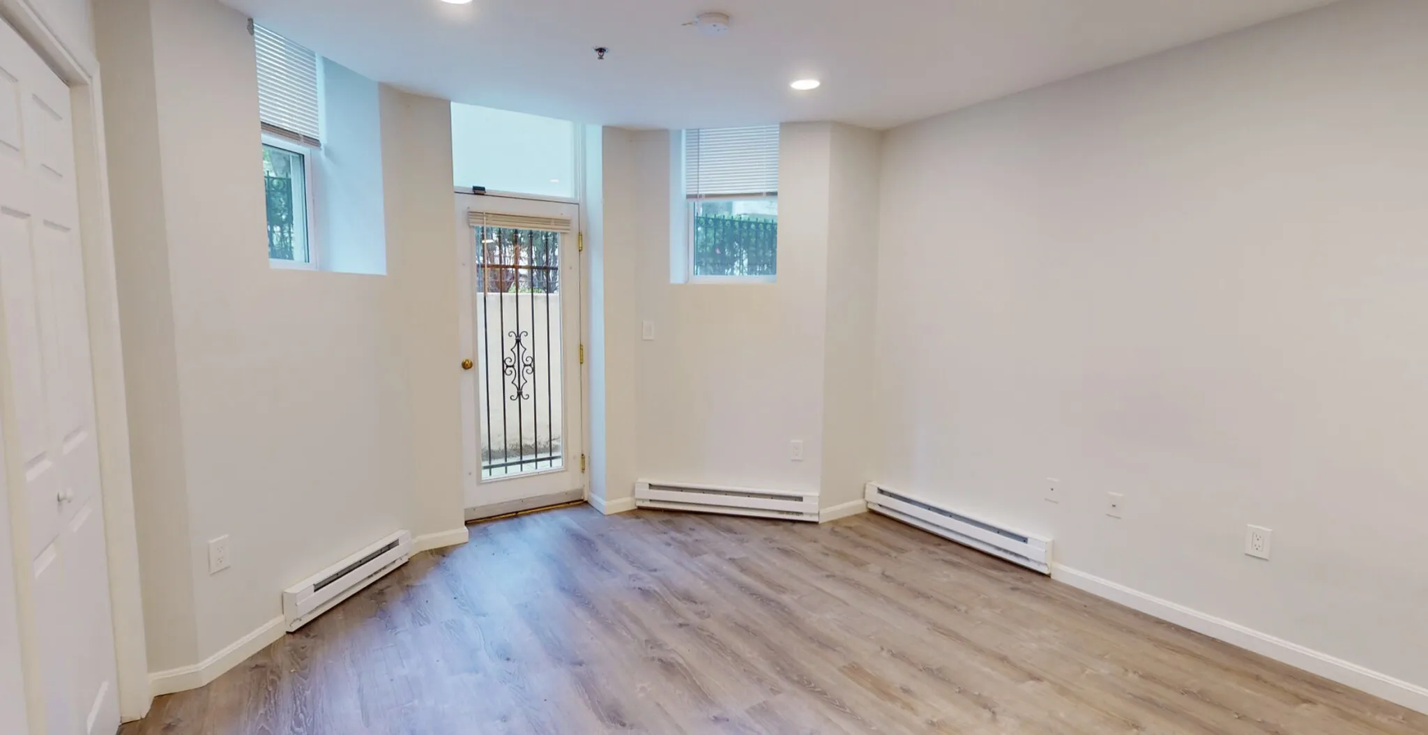 24 Queensberry St, Fenway