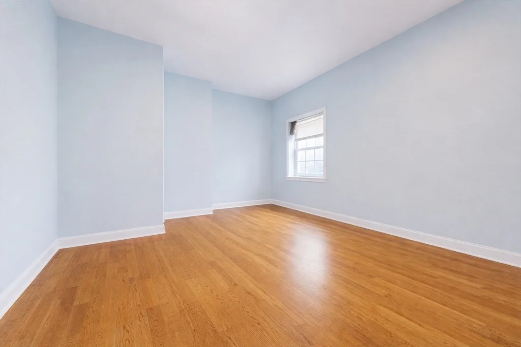 2 Ward Ct, South Boston