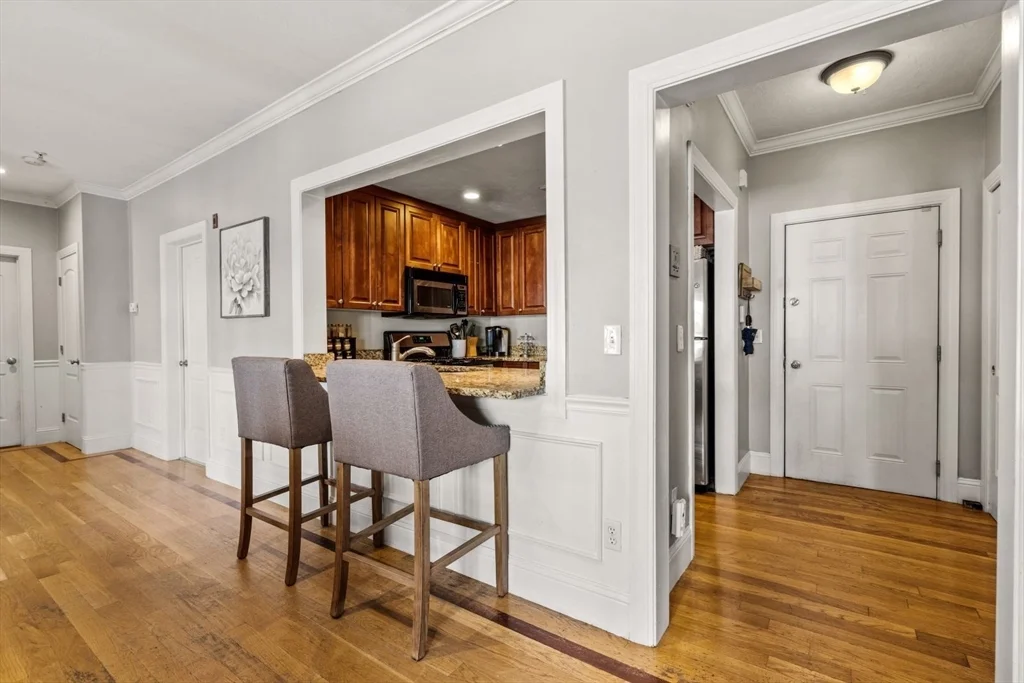 209 D St, South Boston