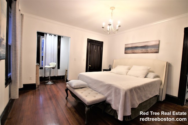 18 Holton St, Allston