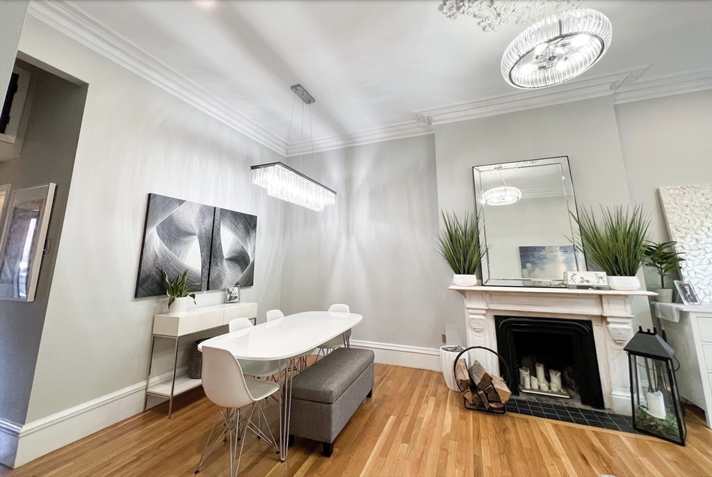 16 Claremont Park, South End