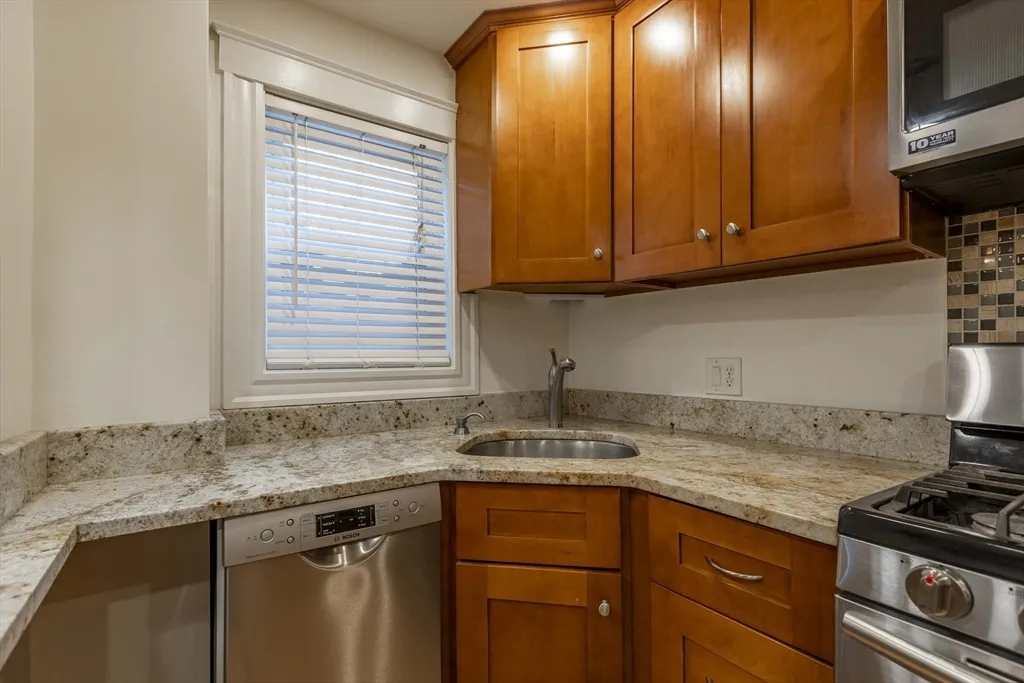 227 Hurley St, East Cambridge