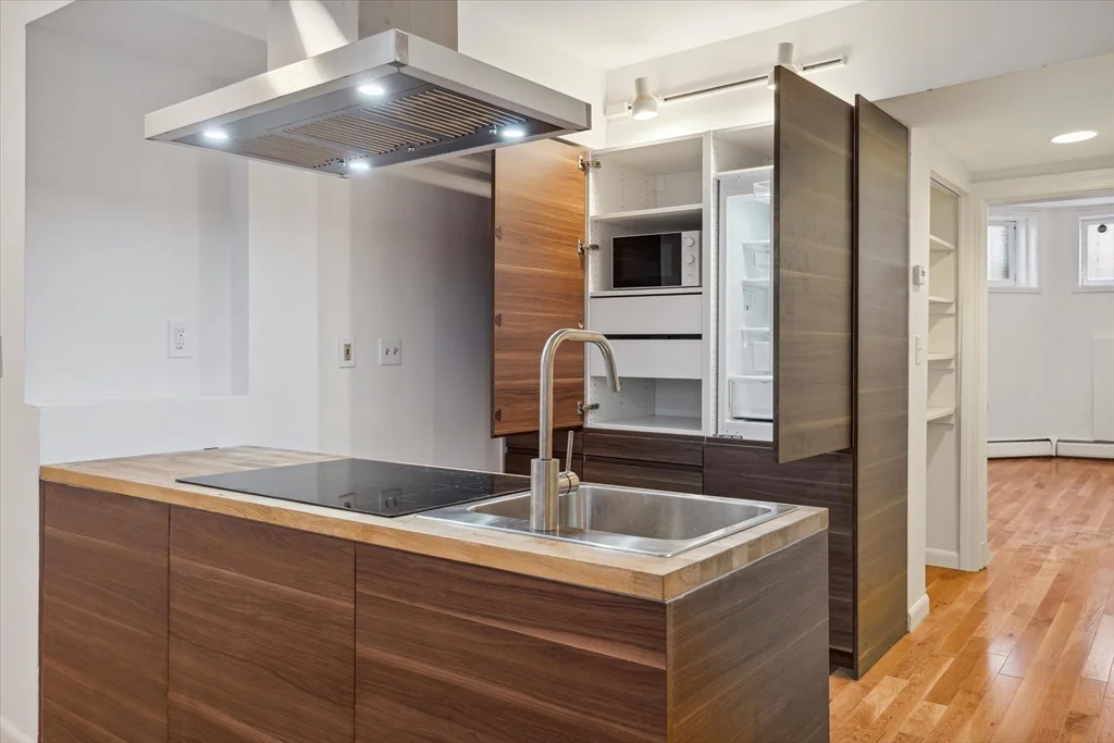 432 Marlborough, Back Bay