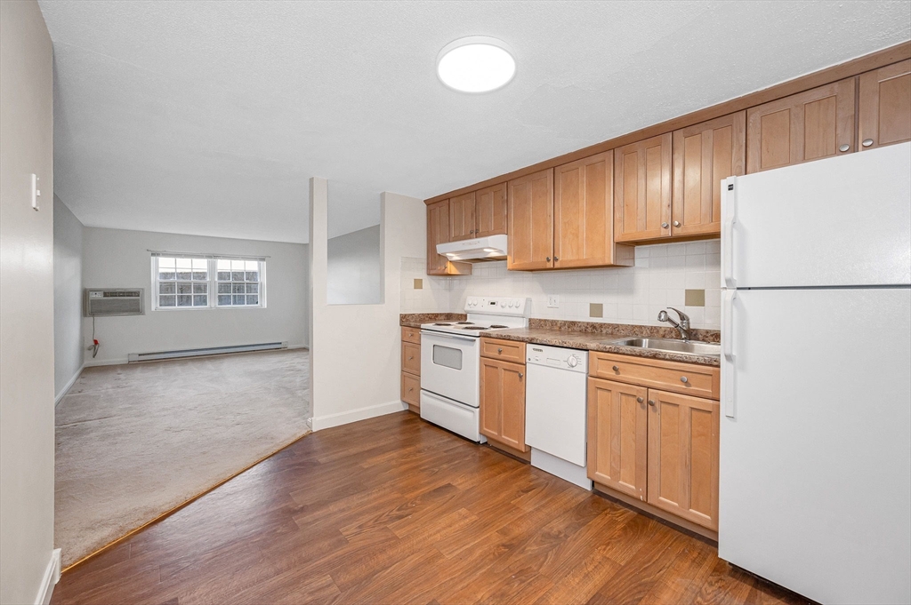 236 Low St, Newburyport