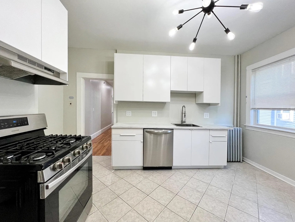 84 Greenwood St, Dorchester