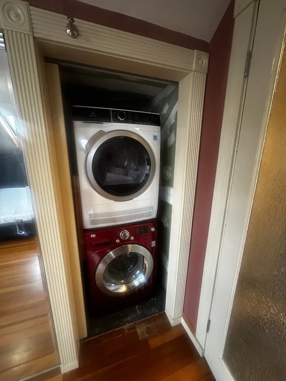 1034 N Main St, Randolph