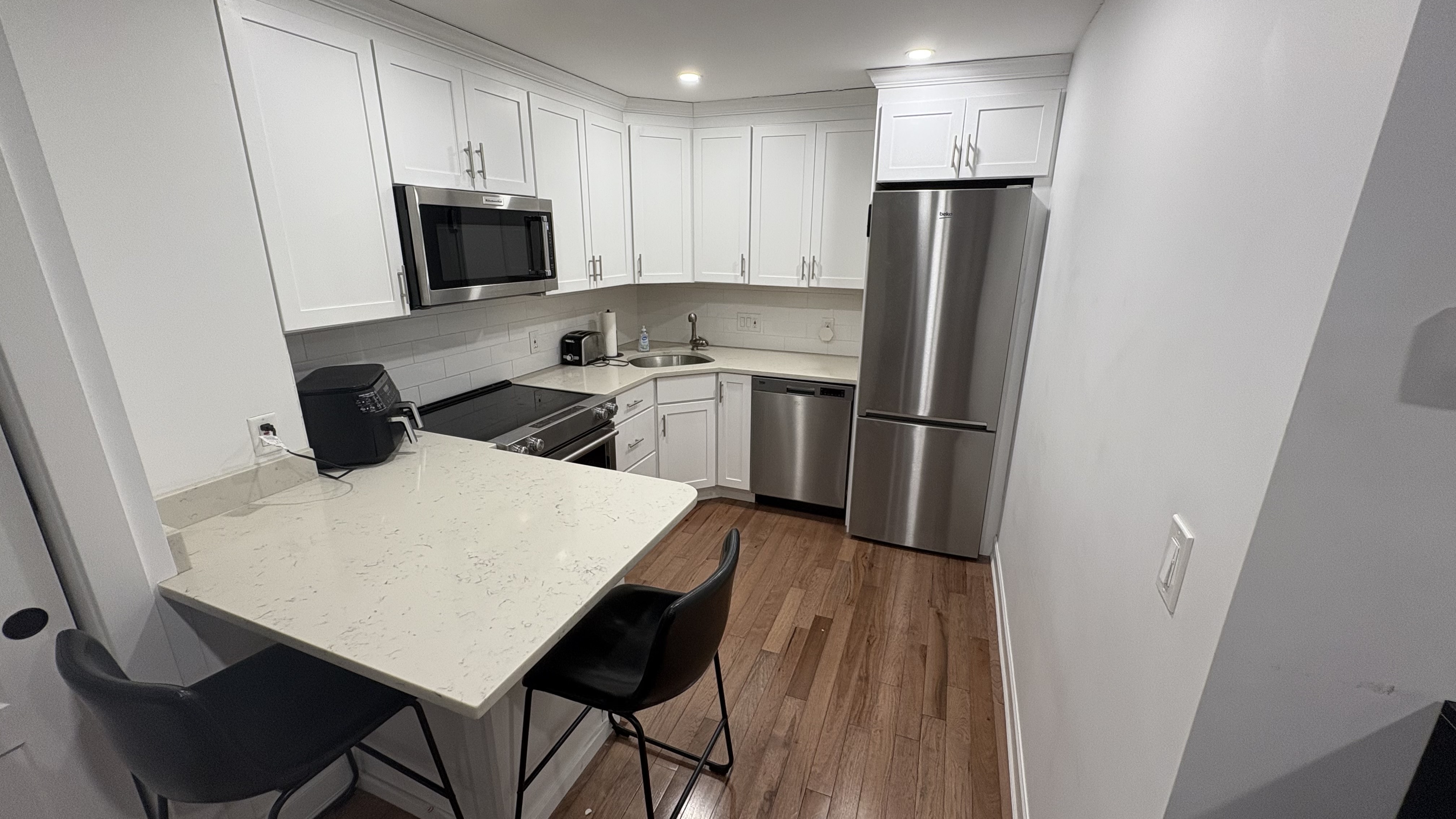 144 Commonwealth Ave, Back Bay