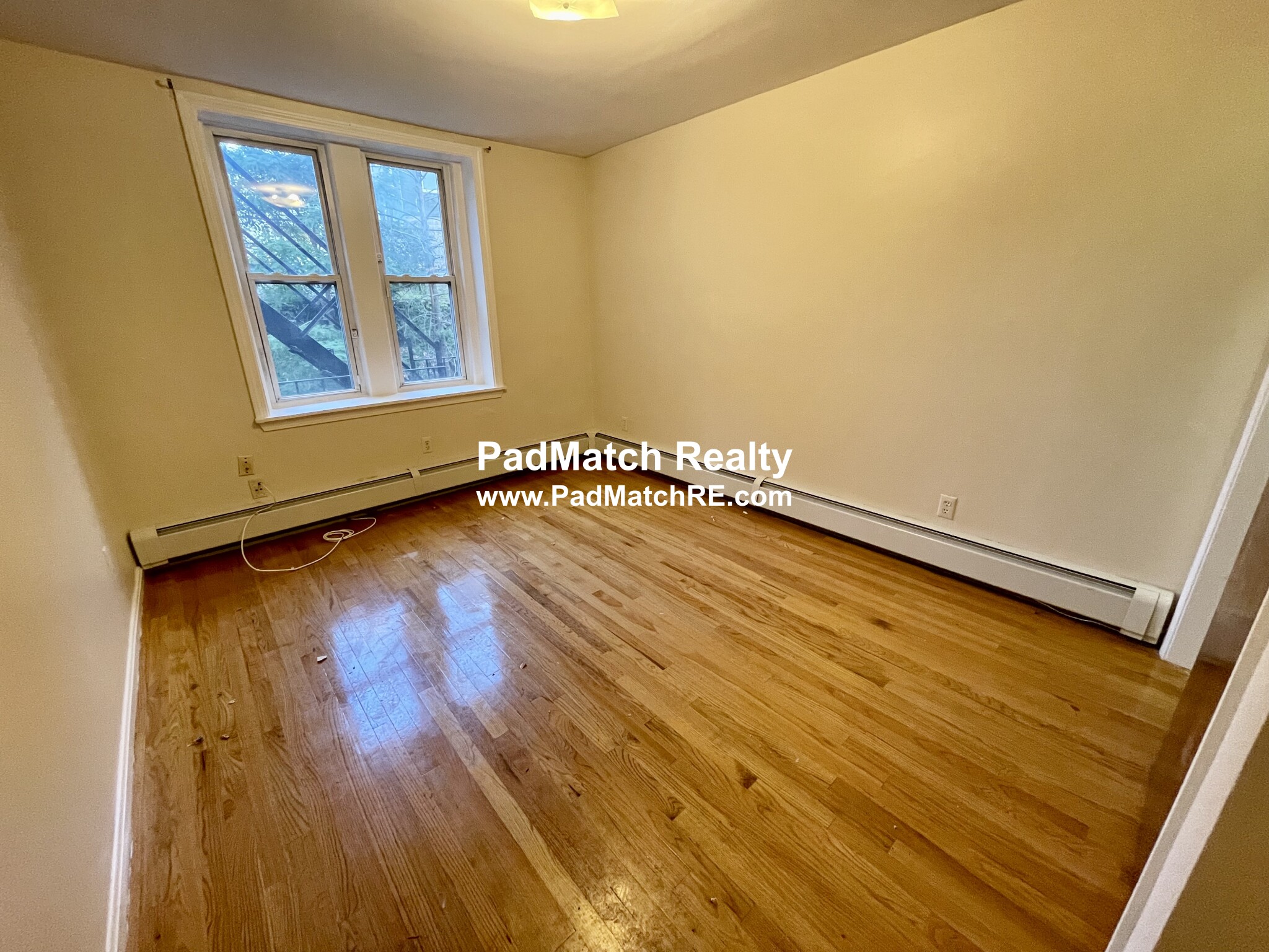 8 Wait St, Mission Hill