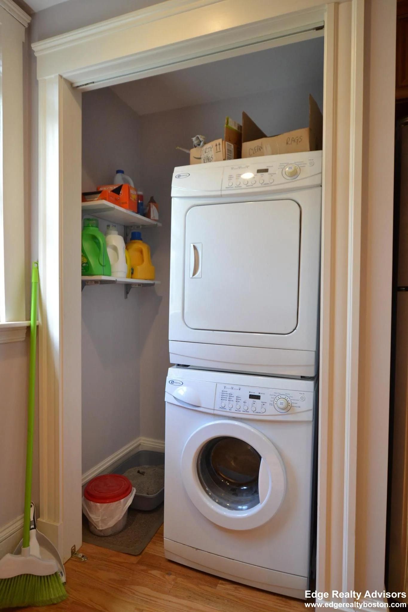 58 Tremont St, Oak Square