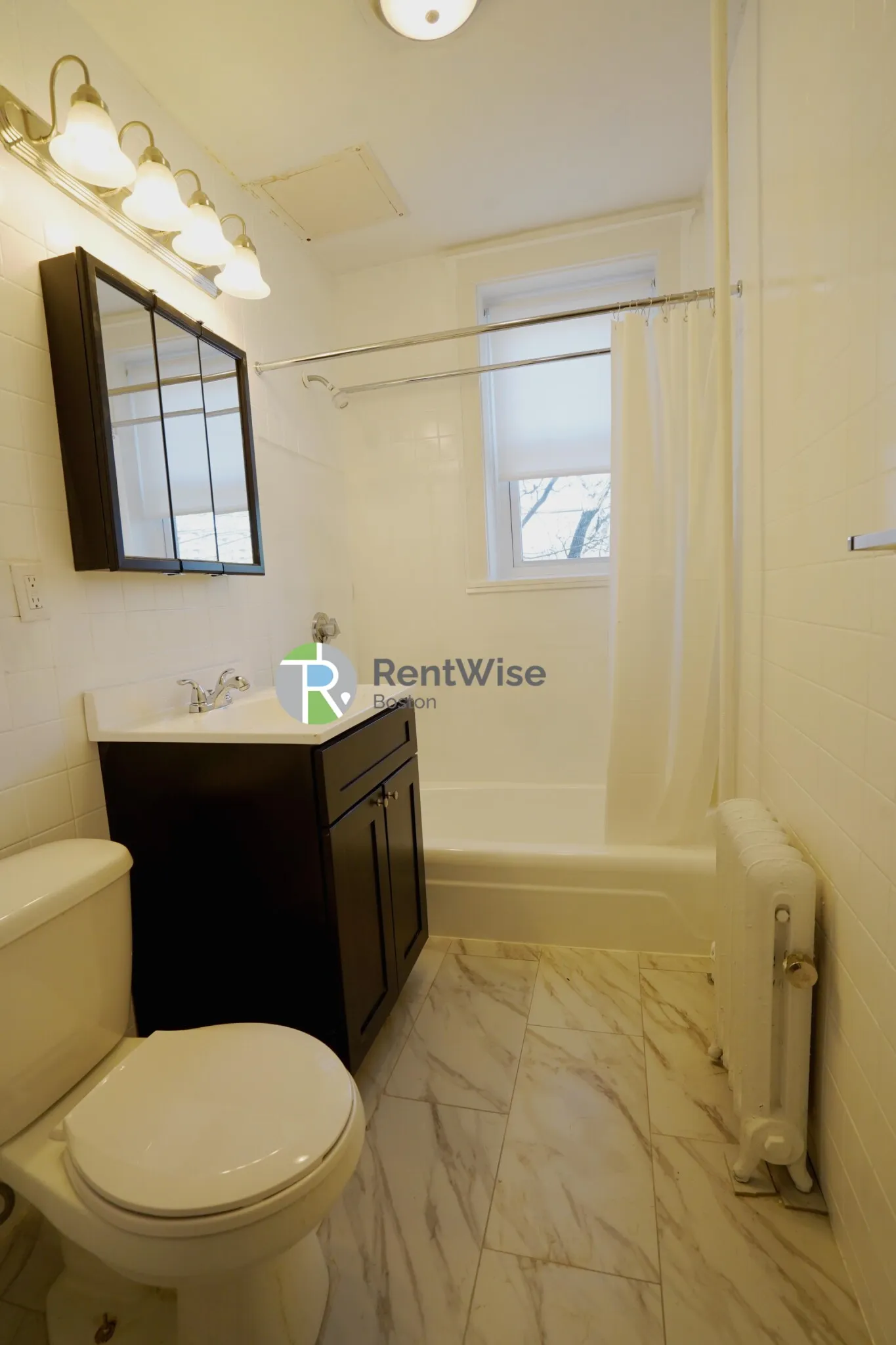 90 Cypress St, Emerson Gardens