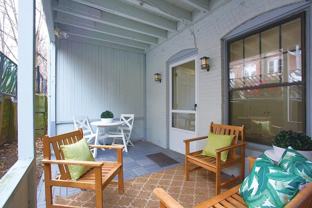 1584 Beacon St, Corey Hill