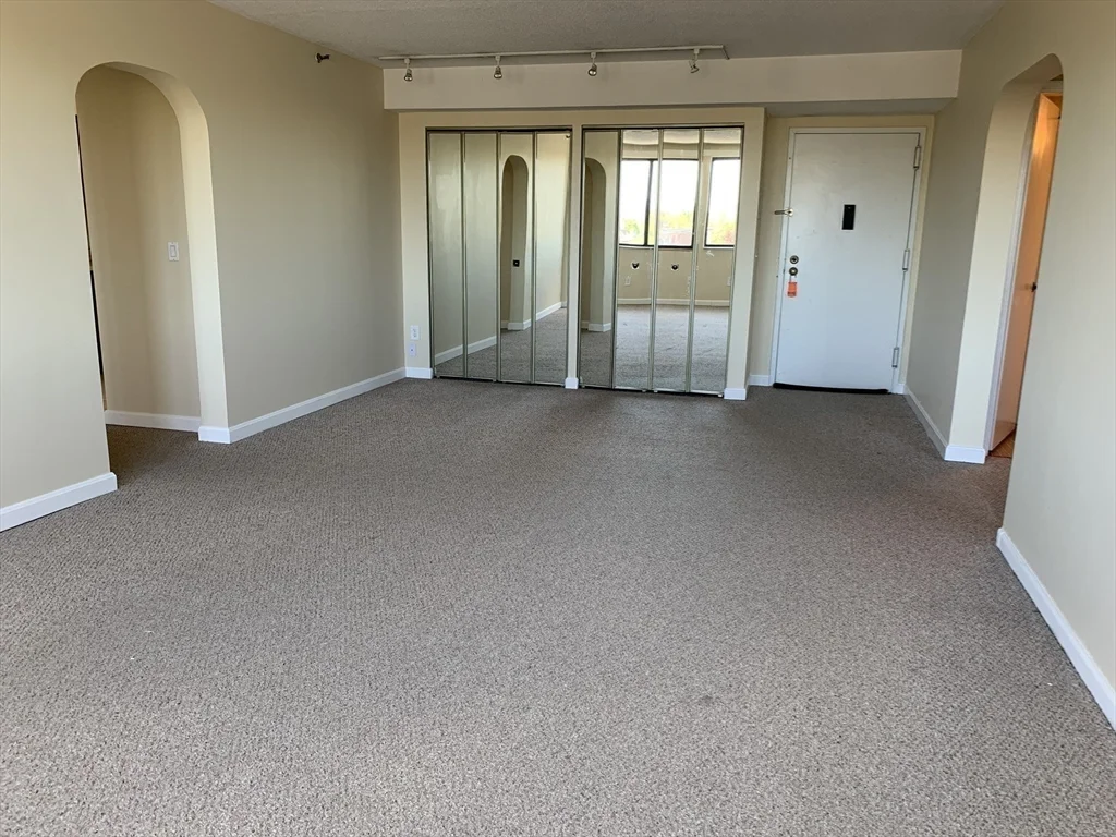 1731 Beacon St, Brookline