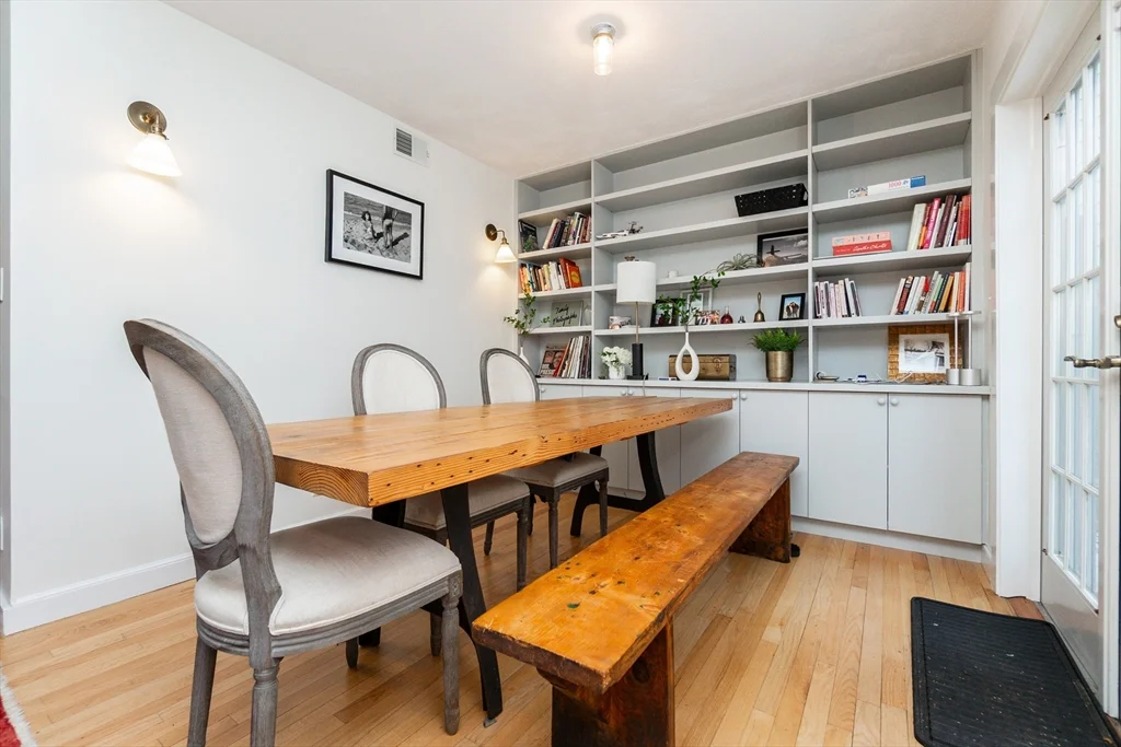 23 Sparks St, West Cambridge