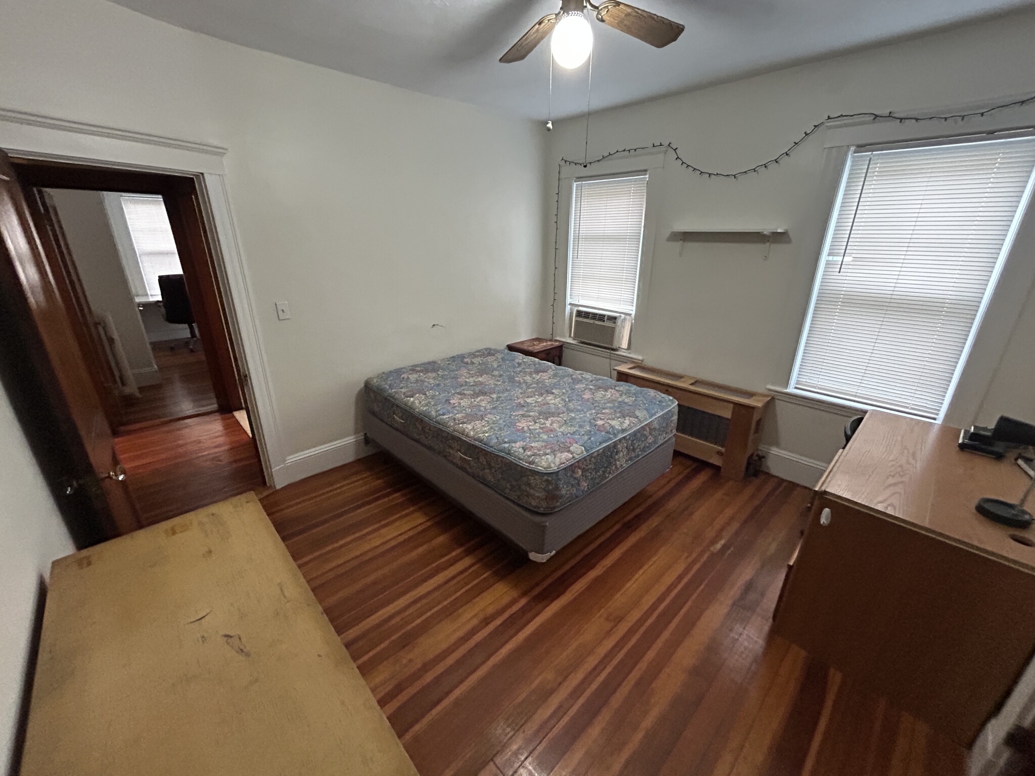 59 Quincy St, Medford