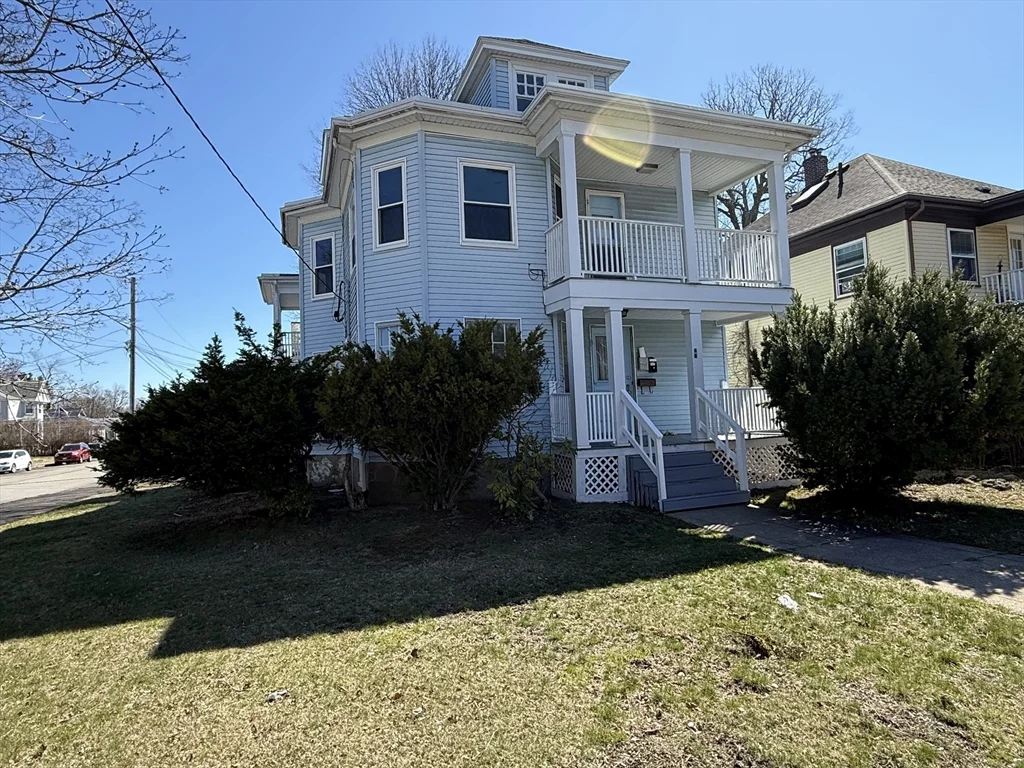 68 Ash St, Brockton