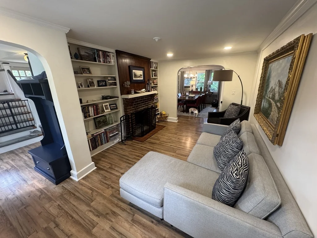 36 Evergreen Ave, Newton