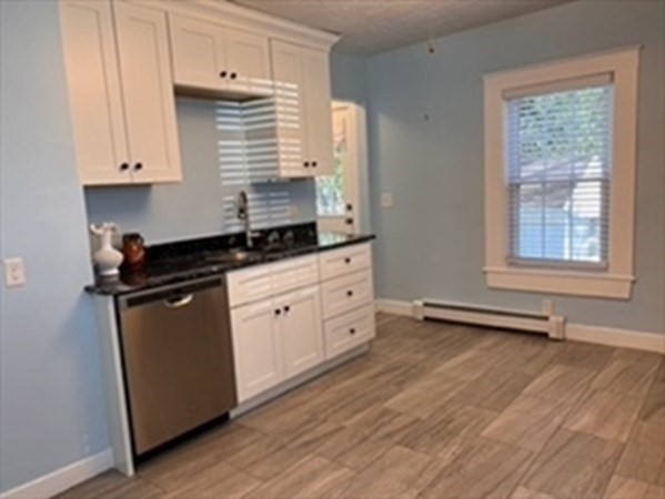 63 Maple Ave, Shrewsbury