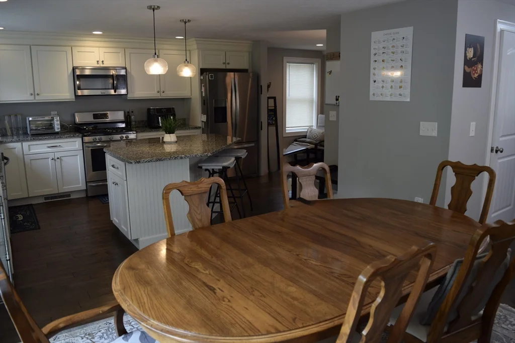 142 Grove Ave, Wilmington
