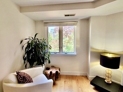 100 Fulton St, Waterfront