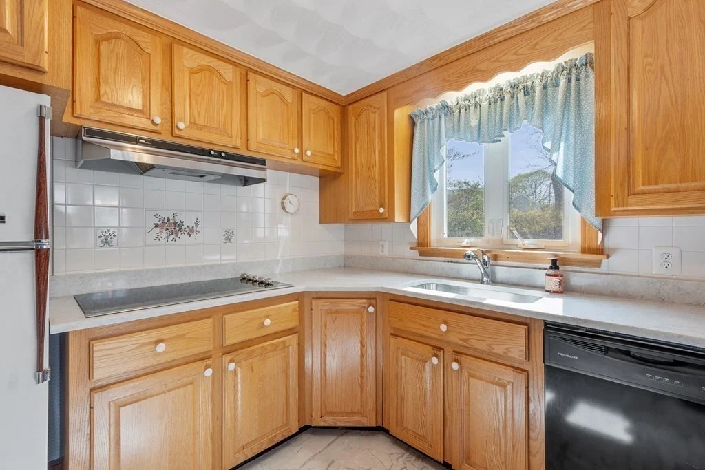 3 Melo Rd, Woburn