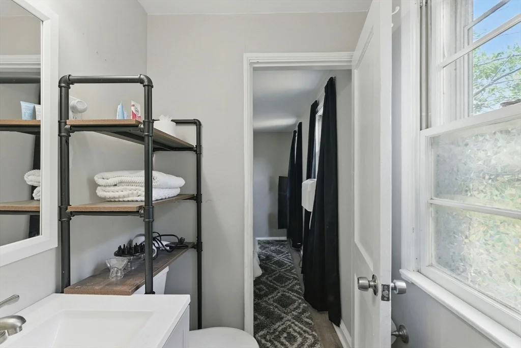 42 Newman Rd, Malden