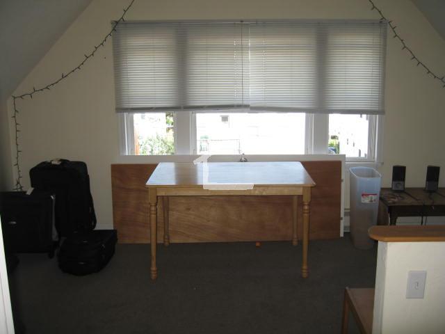 40 Brackett St, Oak Square