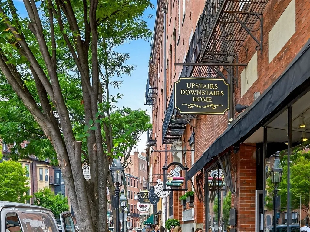 93 Beacon St, Beacon Hill