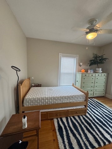 5 Vine St, Marblehead