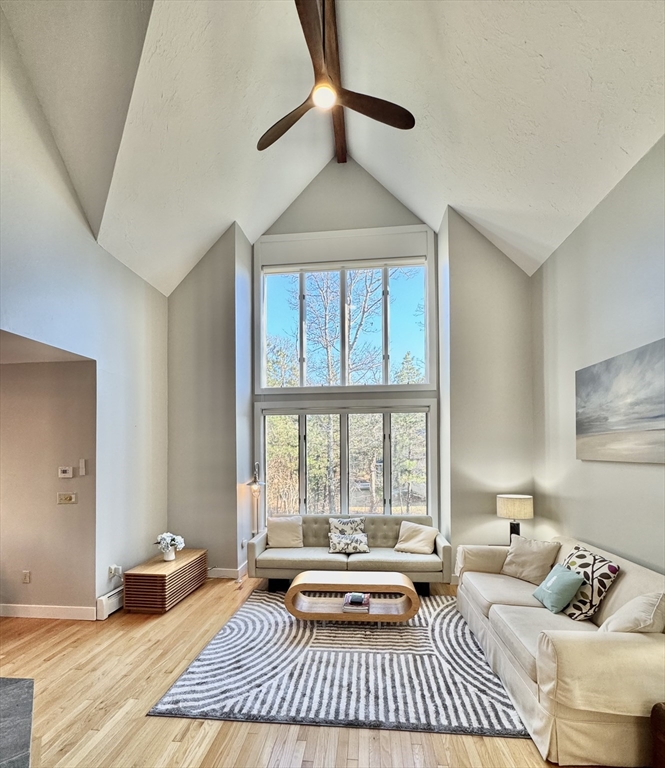 11 High Meadow, Oak Bluffs