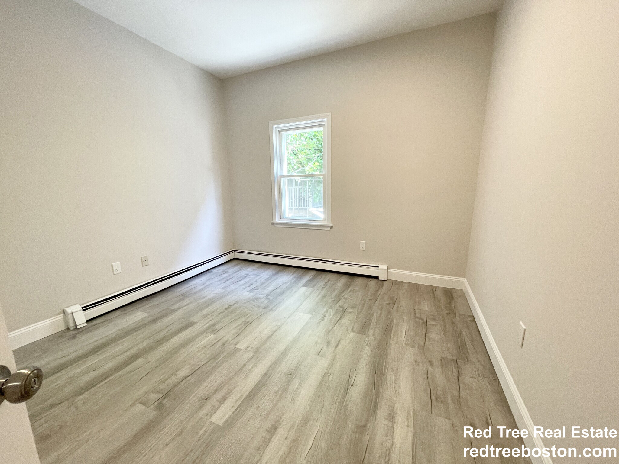 174 Bolton St, South Boston