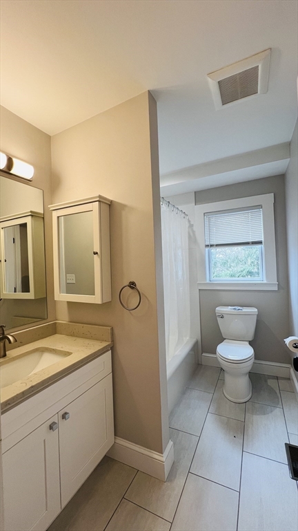 440 Washington St, Wellesley