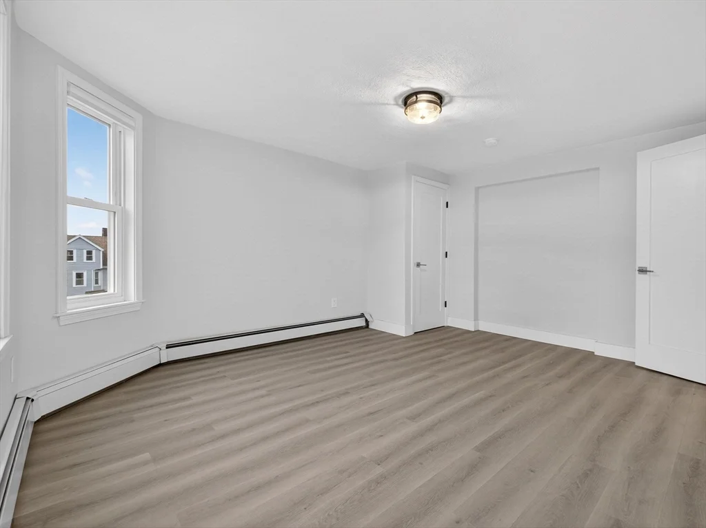 469 Medford St, Winter Hill